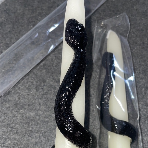 Anthropologie  Black and White Snake Candles - Picture 4 of 9